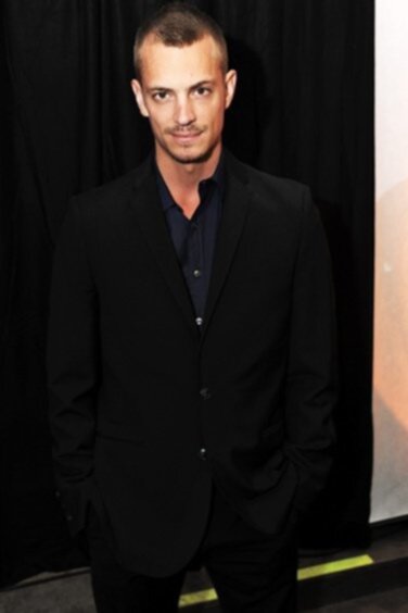 Joel kinnaman 