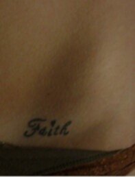 tatuering vid troskanten tatuering vid troskanten